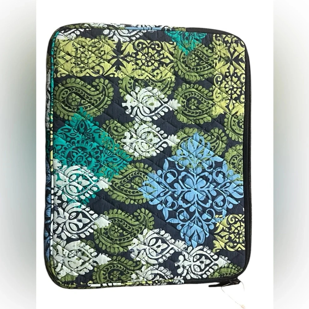 Vera Bradley Blue, Green, White Lap Top Case